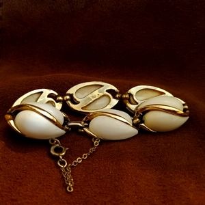 1940's Coro Pat Pending Bracelet